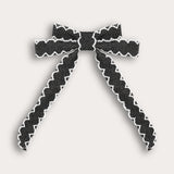 Bow tie with wave ending - black
