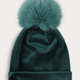Corduroy hat with pom-pom - green