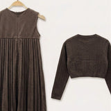 Pleated dress with cardigan - brown