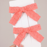 Crochet bow tie pin - pink