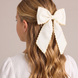 Beige bow tie with wavy ends - beige