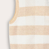 Knitted vest with buttons - beige