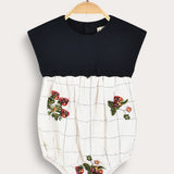Plaid overalls combined with knitwear - Navy