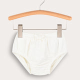 Baby's underwear - white