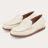 Boat shoes with embroidery - beige