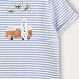 T-shirt + Sea Art - Jeans