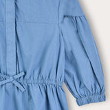 Tiered dress with gathers and ribbon - blue