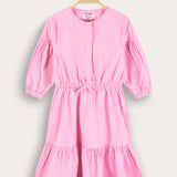 Tiered dress with gathers and ribbon - pink