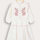Dress with embroidery - pink