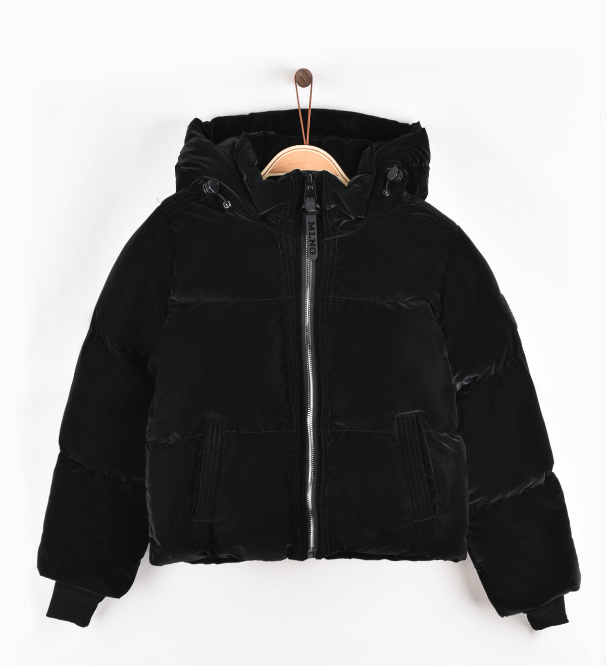 Puffer coat with hood - black