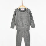 Knitted baby set with kangaroo pocket - gray