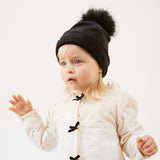 Corduroy hat with pom-pom - black